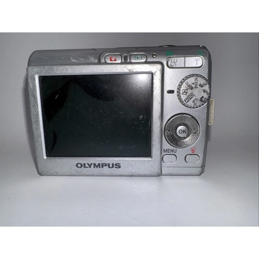 Olympus Digital Camera FE-180 6.0MP Silver - FOR PARTS